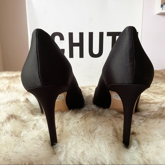 Schutz Gracia Satin Pointed Toe Pumps Black Size 9.5B NIB - Picture 9 of 10